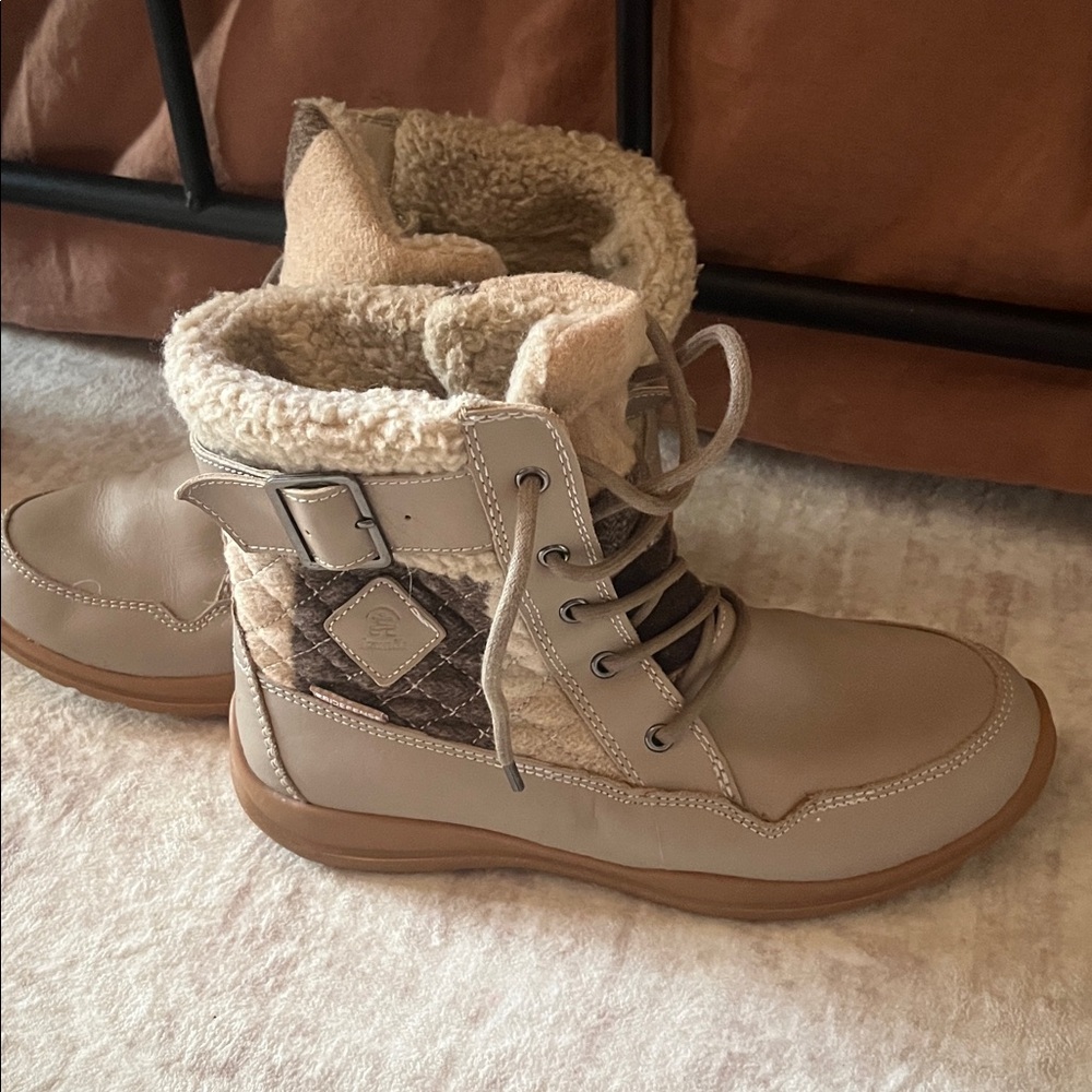 Kamik Taupe Shearling-Lined Ankle Boots